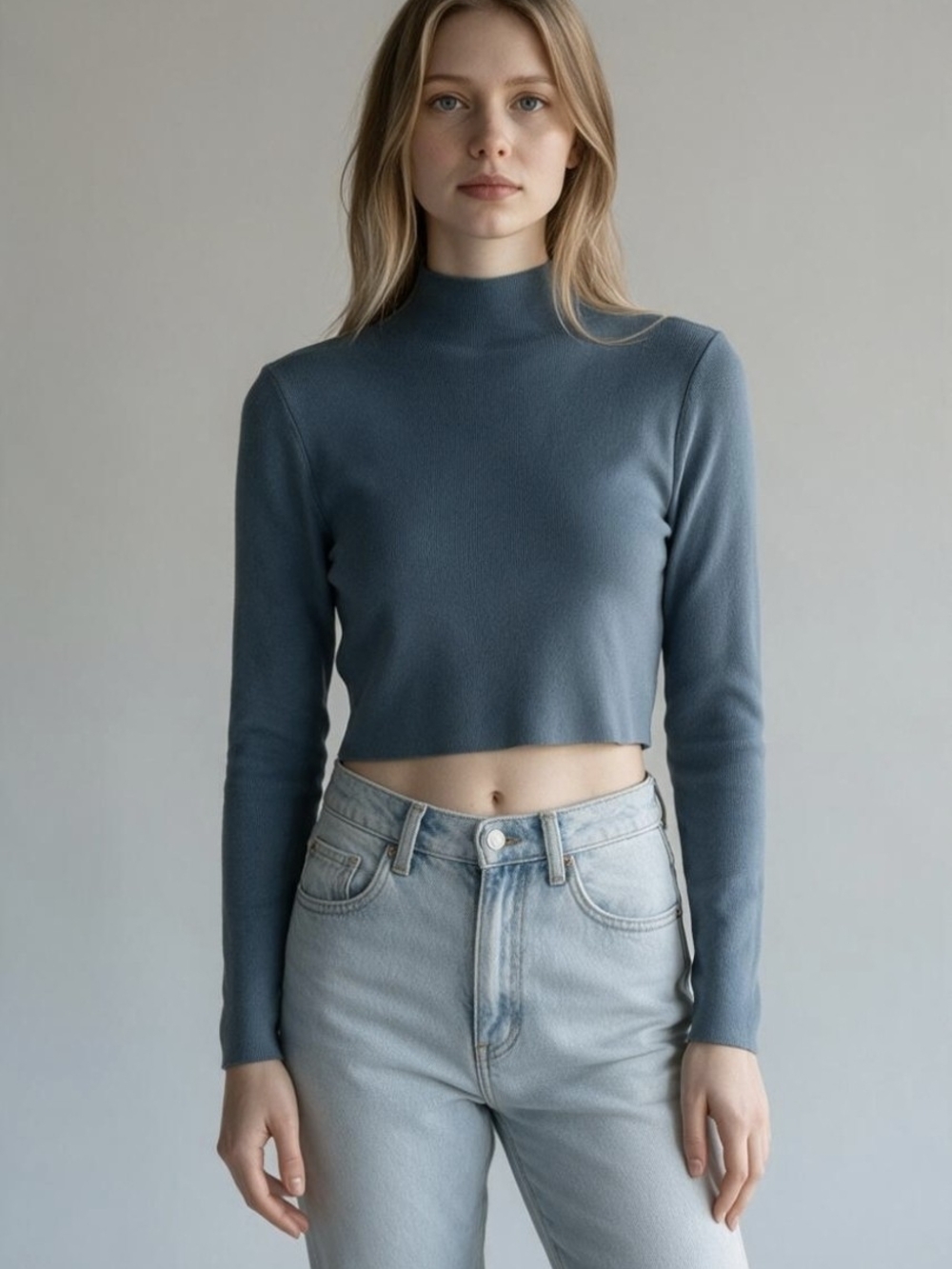 Cropped Mock-Neck Long Sleeve Top in Dusty Blue